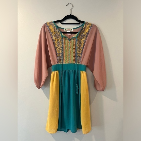 Flying Tomato Dresses & Skirts - Flying Tomato multi-colored embroidered long sleeve dress size Small